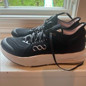 Saysh The Felix Runner running sneaker